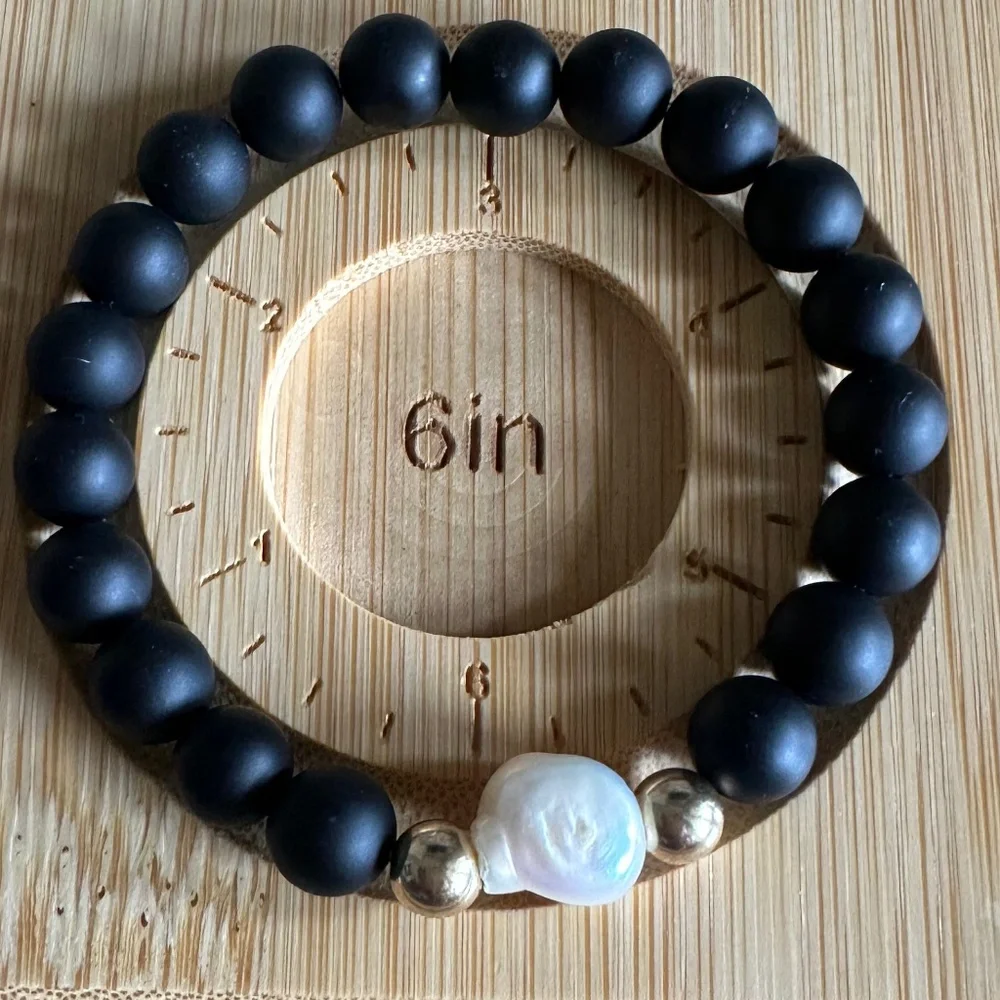 Matte Onyx Beaded Bracelet Black Gold Natural Pearl Stretch 6” Luxe Minimal